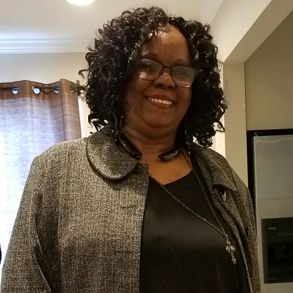 Meet your Posher, Annie